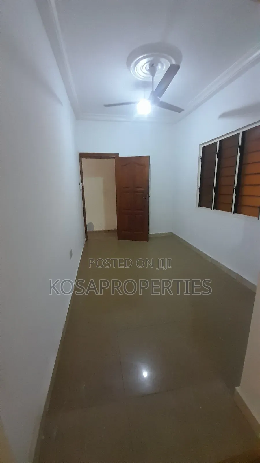 20bdrm House in Hacho Ecomoc, ECOMOG for sale