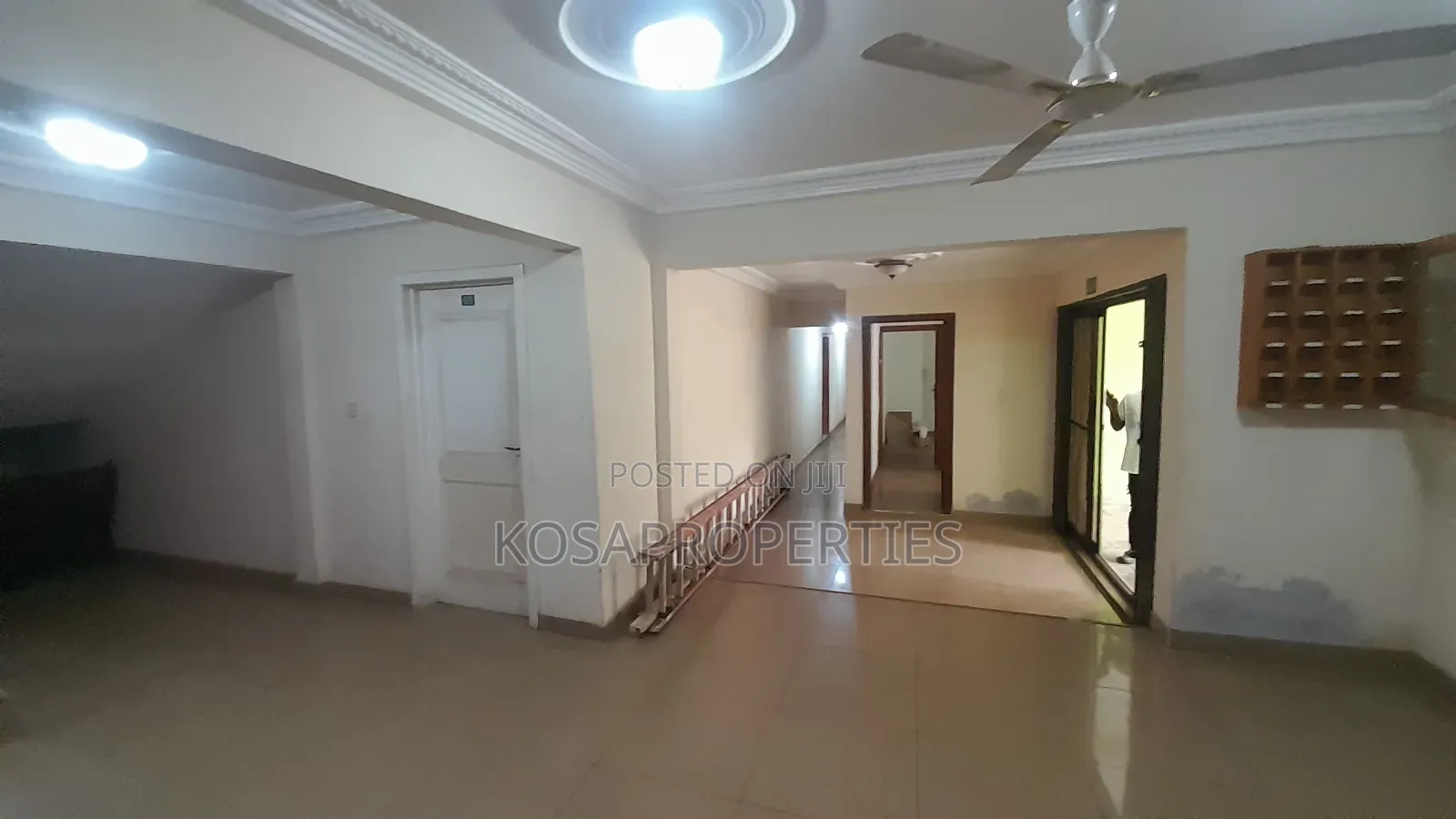 20bdrm House in Hacho Ecomoc, ECOMOG for sale