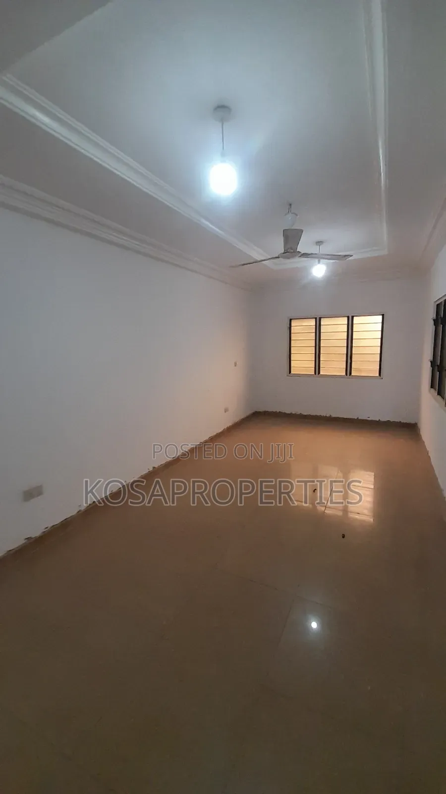 20bdrm House in Hacho Ecomoc, ECOMOG for sale