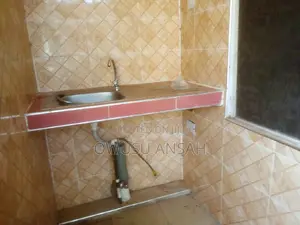 Furnished 1bdrm Apartment in Apatrapa, Atwima Nwabiagya for rent