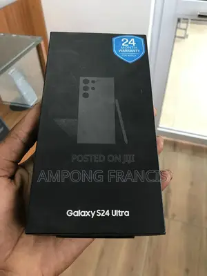 New Samsung Galaxy S24 Ultra 256 GB