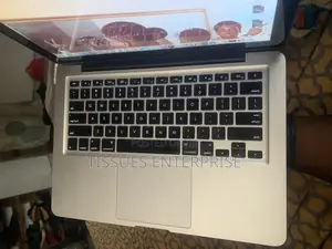 Laptop Apple MacBook 2012 8GB Intel Core i5 HDD 750GB