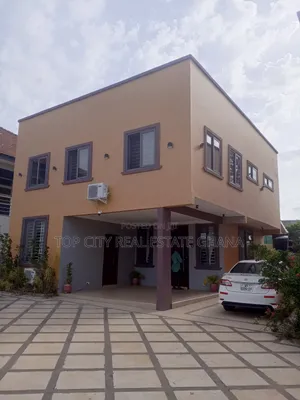 Photo - 3bdrm Townhouse / Terrace in Top City, East Legon for rent