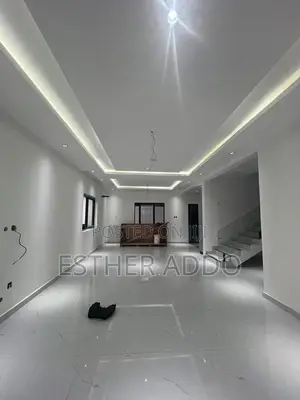 3bdrm Duplex in Ashaley Botwe for rent