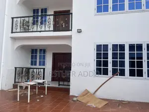 3bdrm Apartment in Adjiriganor for rent