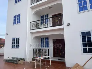 3bdrm Apartment in Adjiriganor for rent