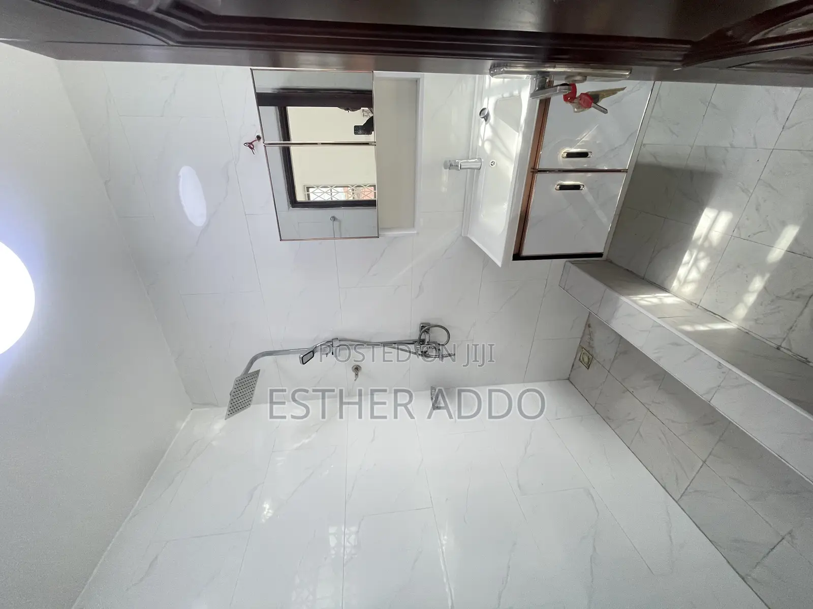 3bdrm Apartment in Adjiriganor for rent