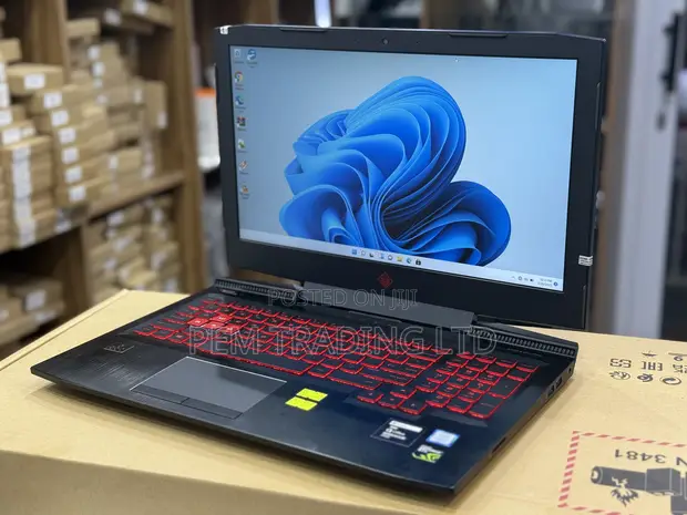 Laptop HP Omen 15-Ce0xx 16GB Intel Core I7 HDD+SSD 1T - Pem 