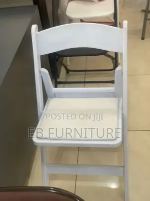 Gladiator Chair