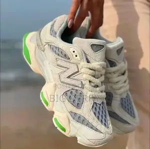 New Balance 9060
