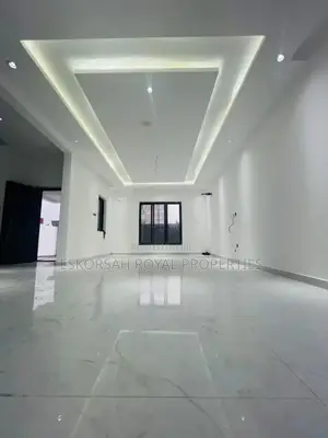 3bdrm House in West Trasacco, Adjiriganor for rent