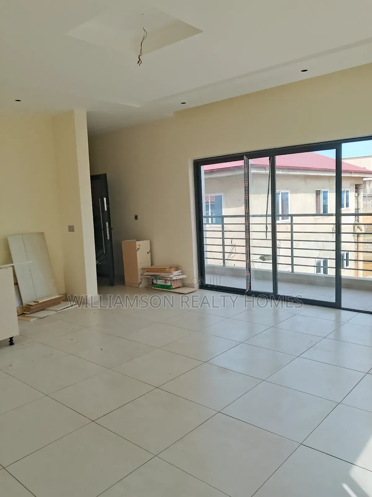 2bdrm Apartment in Community 18 Area, Spintex for rent