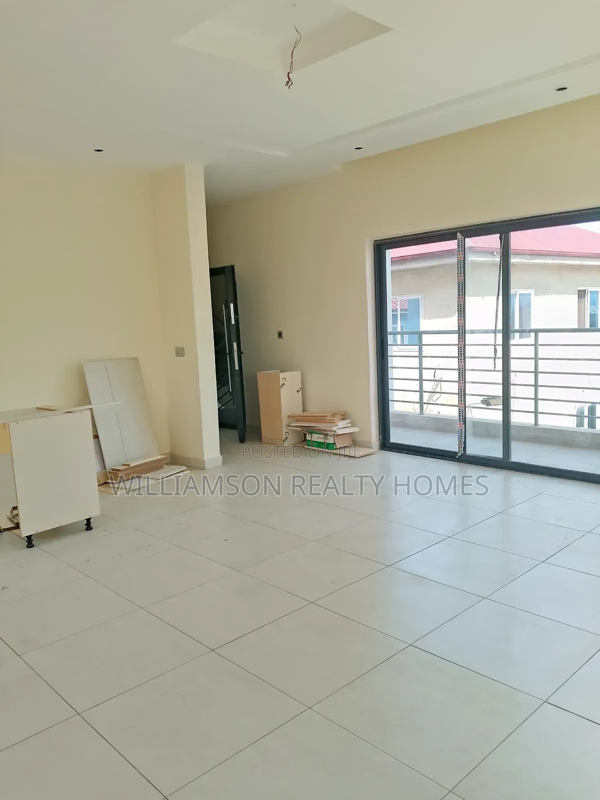 2bdrm Apartment in Community 18 Area, Spintex for rent