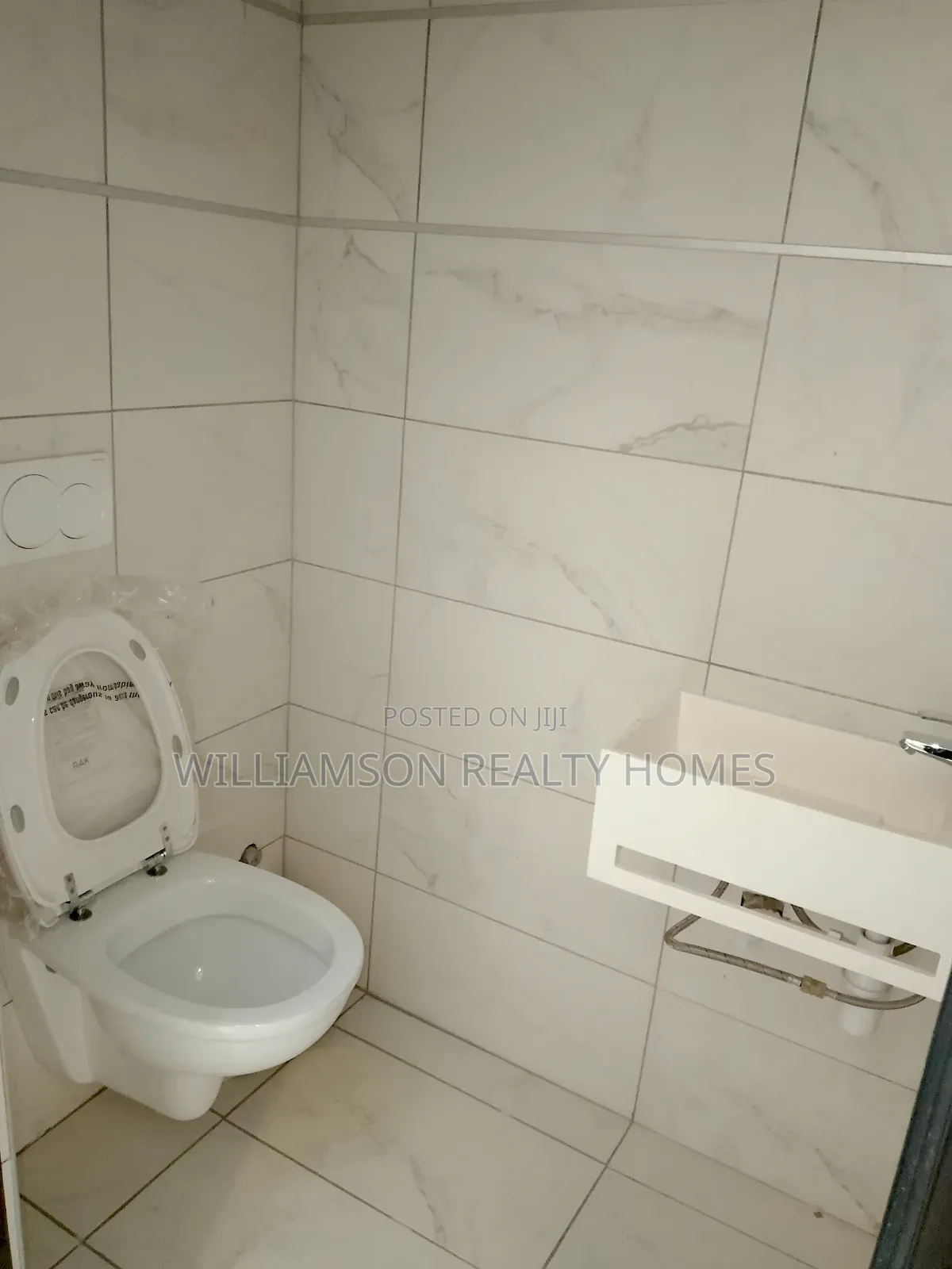 2bdrm Apartment in Community 18 Area, Spintex for rent