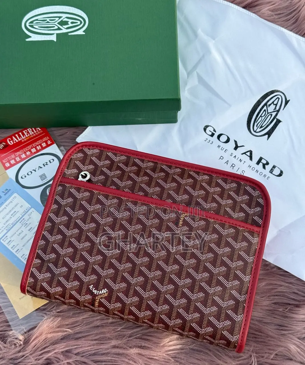 Luxury Goyard Handbag or Pouch - Red