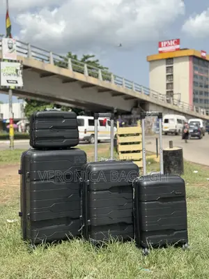 Fashionable Traveling Luggage 4 in 1 (28/24/20) Inches