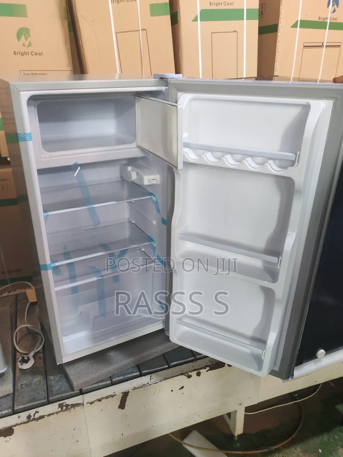 Fridge (Bright Cool)