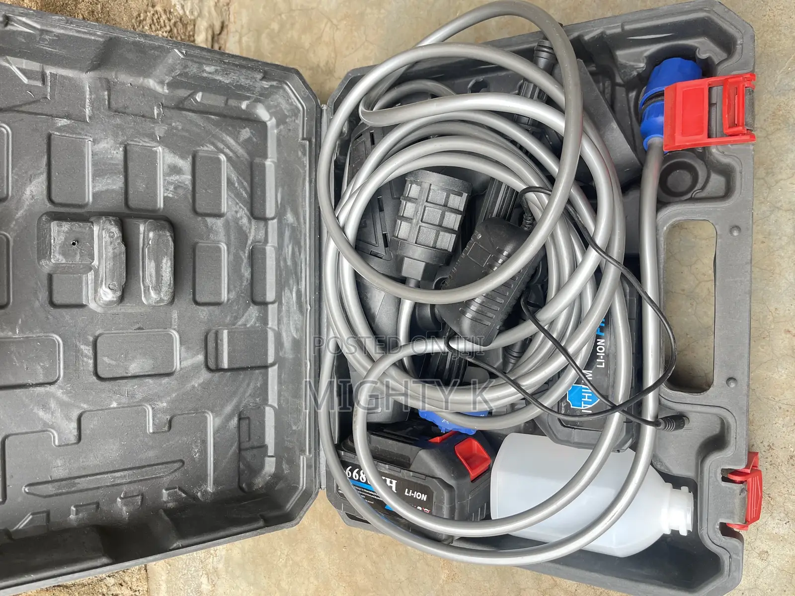 Pressure Washer