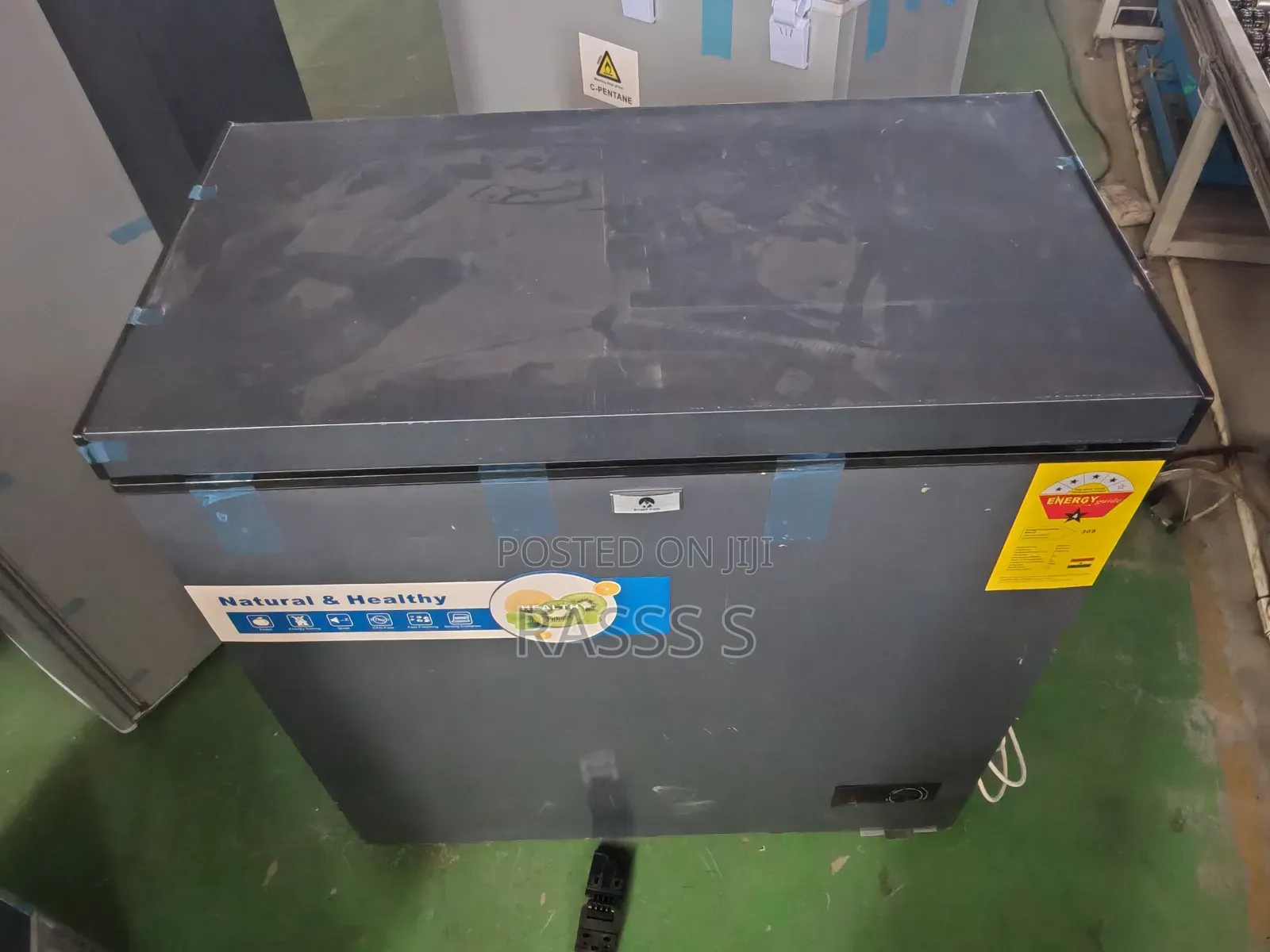 Single Chest Freezer
