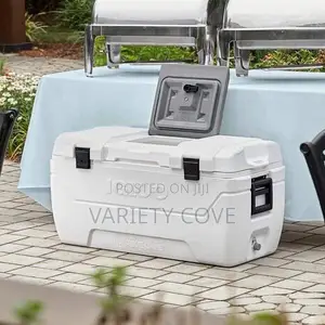 Igloo 165 Quarts Maxcold Ice Chest