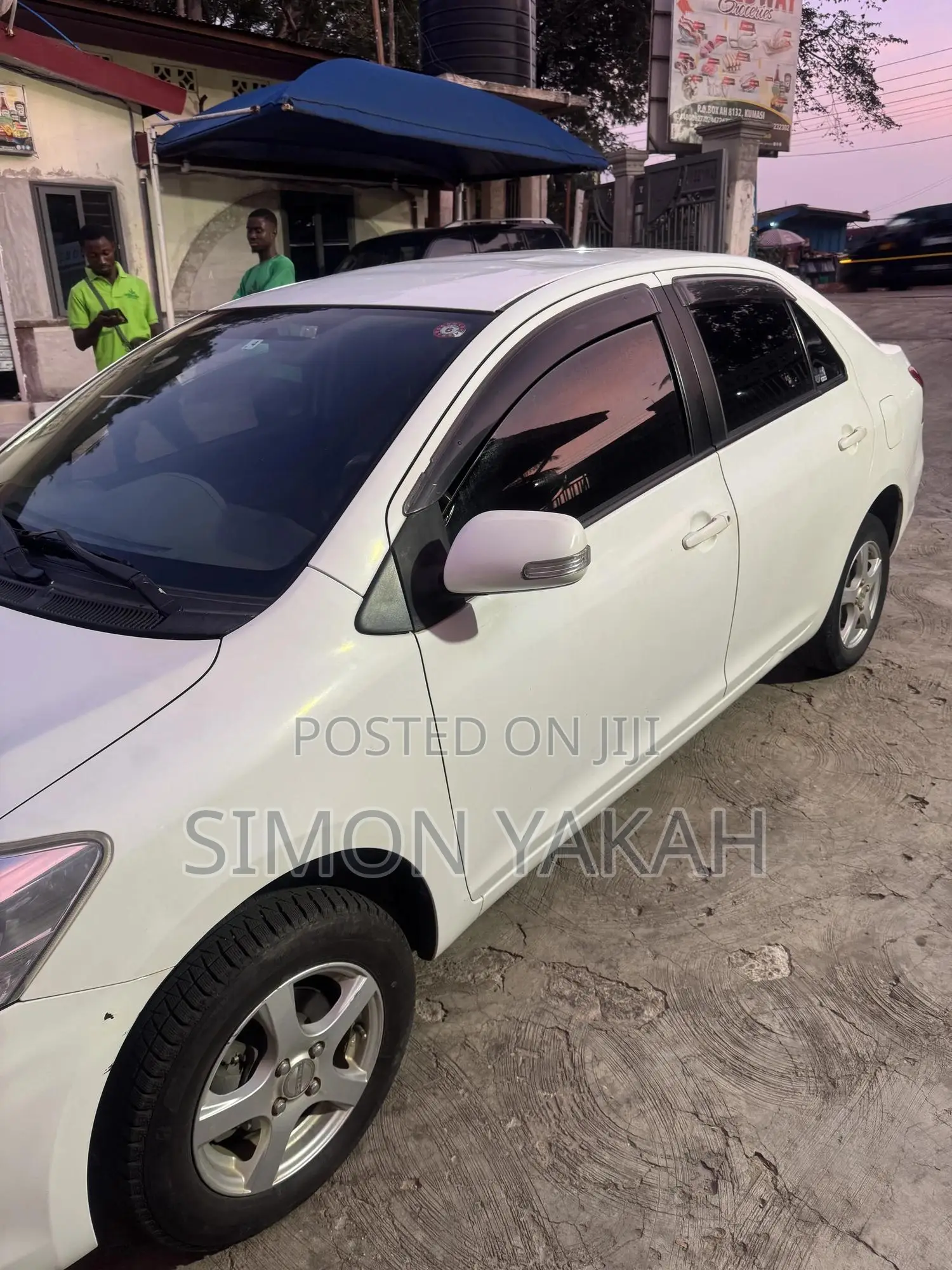 Toyota Belta 2010 White