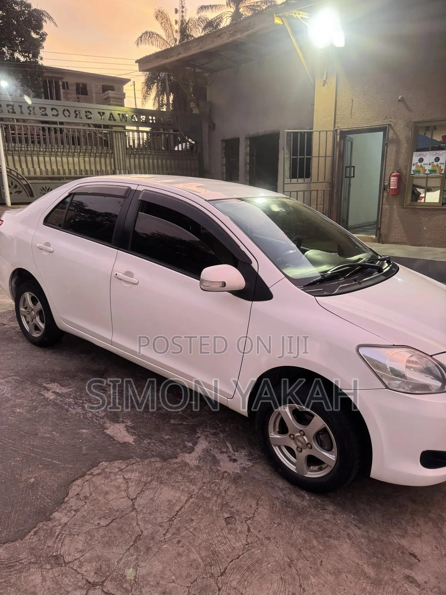 Toyota Belta 2010 White