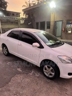 Toyota Belta 2010 White