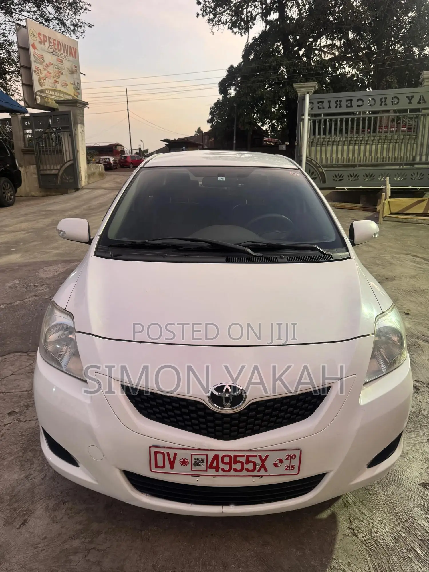 Toyota Belta 2010 White