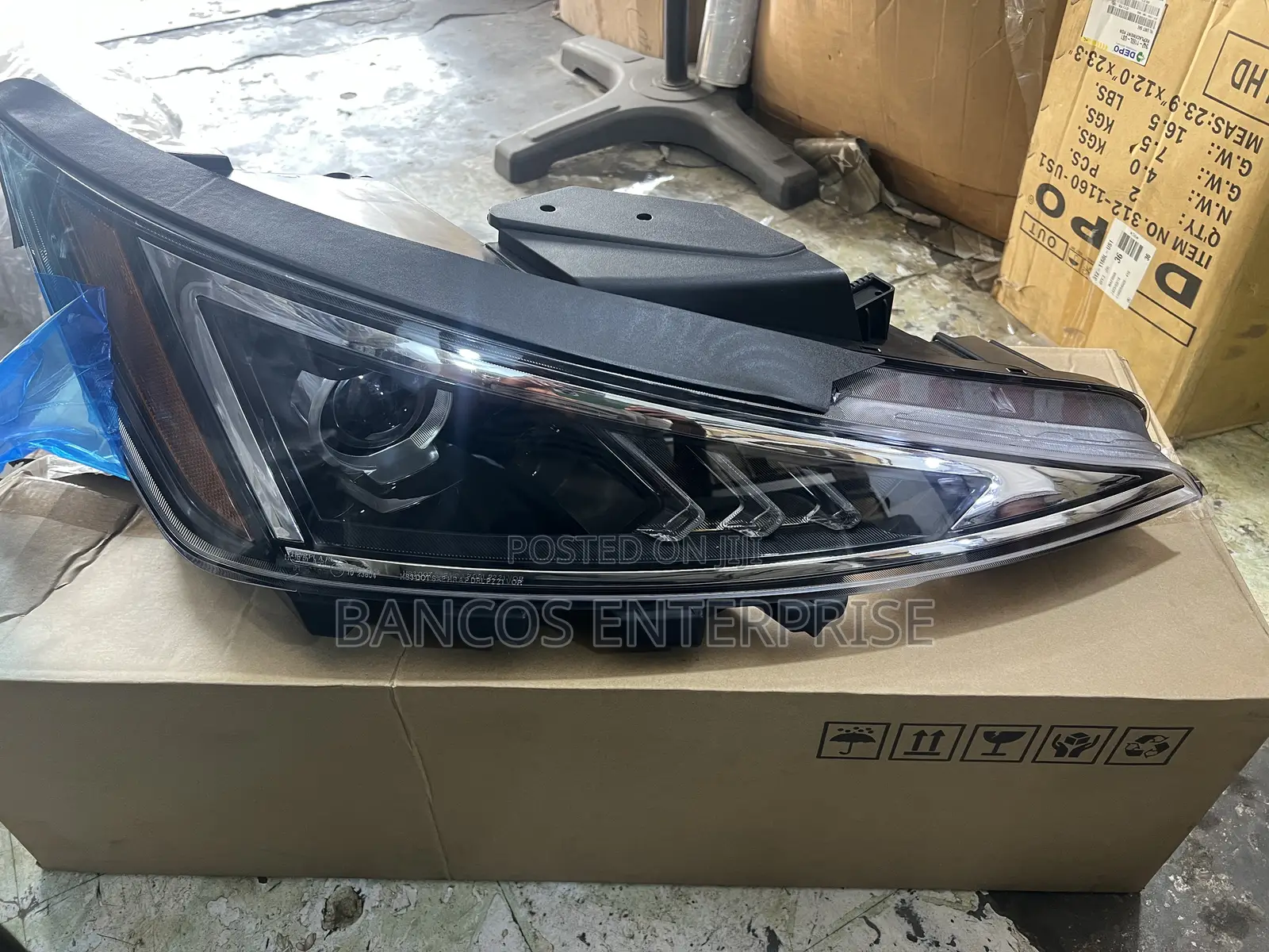 Hyundai Elantra 2019-2021 Head Light