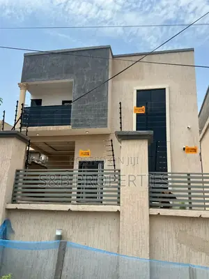 Furnished 4bdrm House in Ashomang Estate for sale