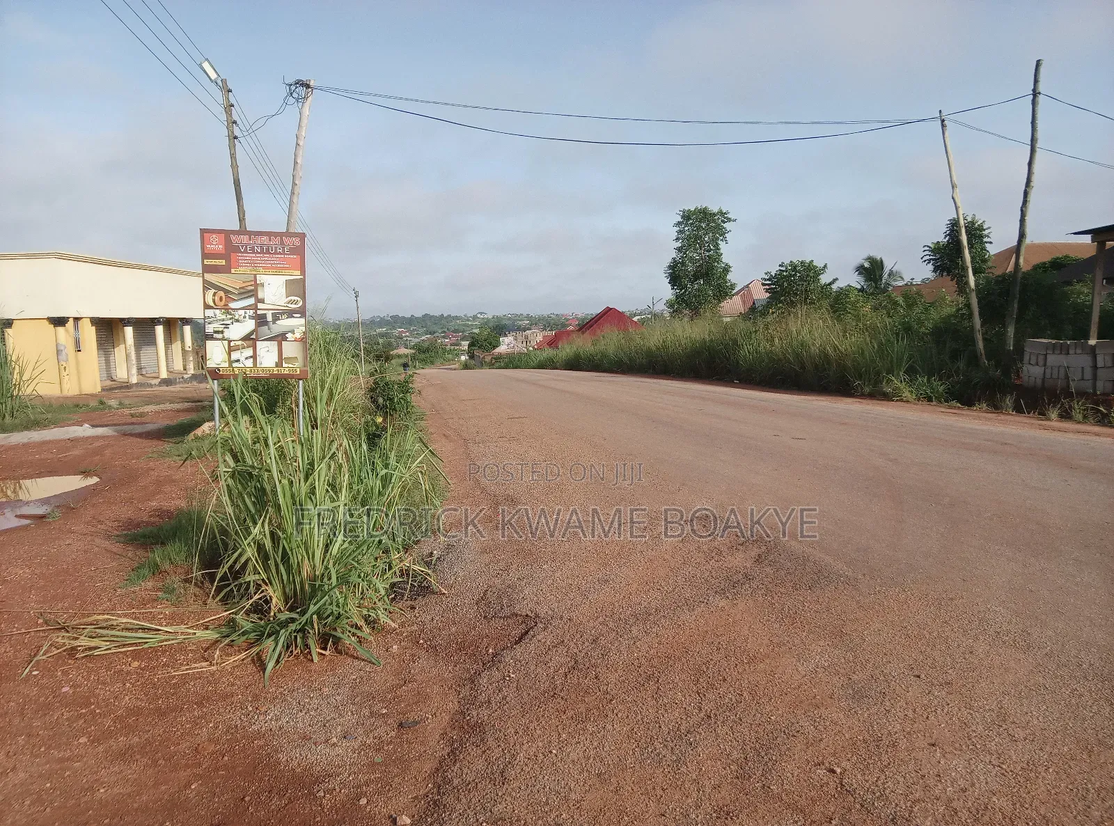 6bdrm House in Brother K Estate, Kumasi Metropolitan for sale