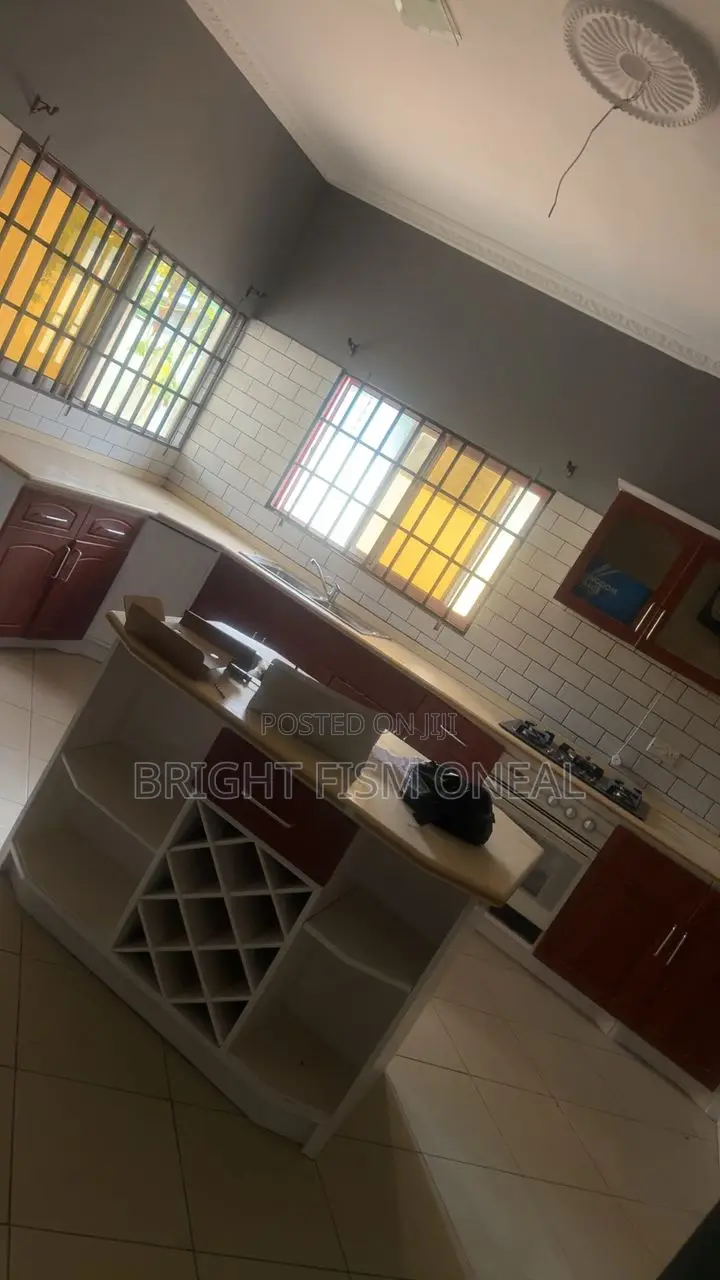 3bdrm House in Paraku Estate Domi for sale