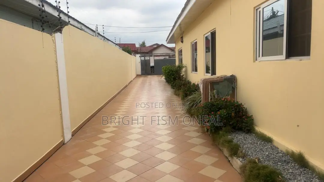3bdrm House in Paraku Estate Domi for sale
