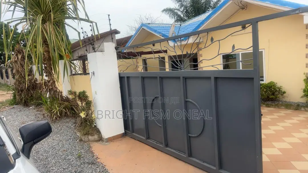 3bdrm House in Paraku Estate Domi for sale