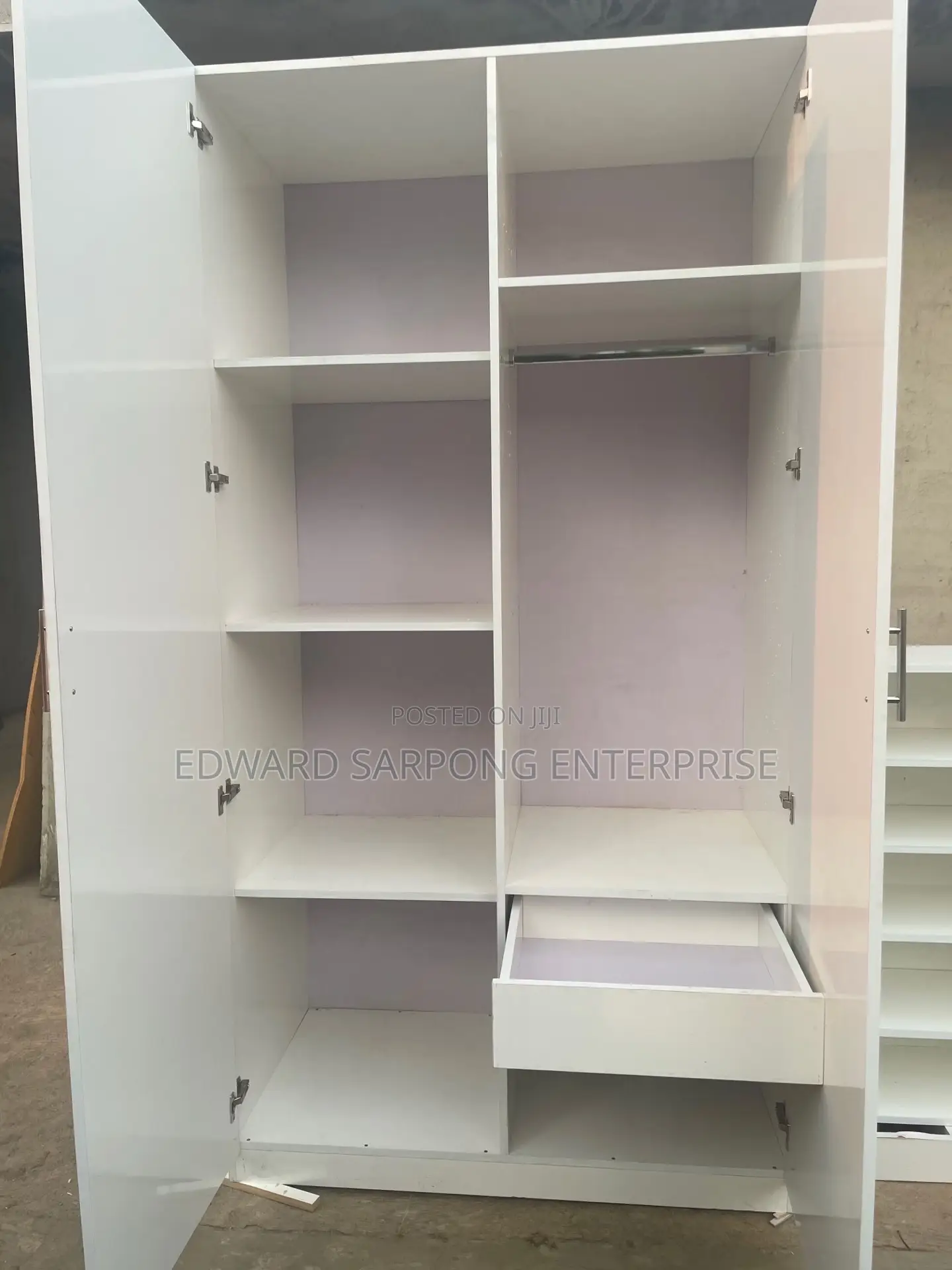 Wardrobe 2 Doors 1 Drawer
