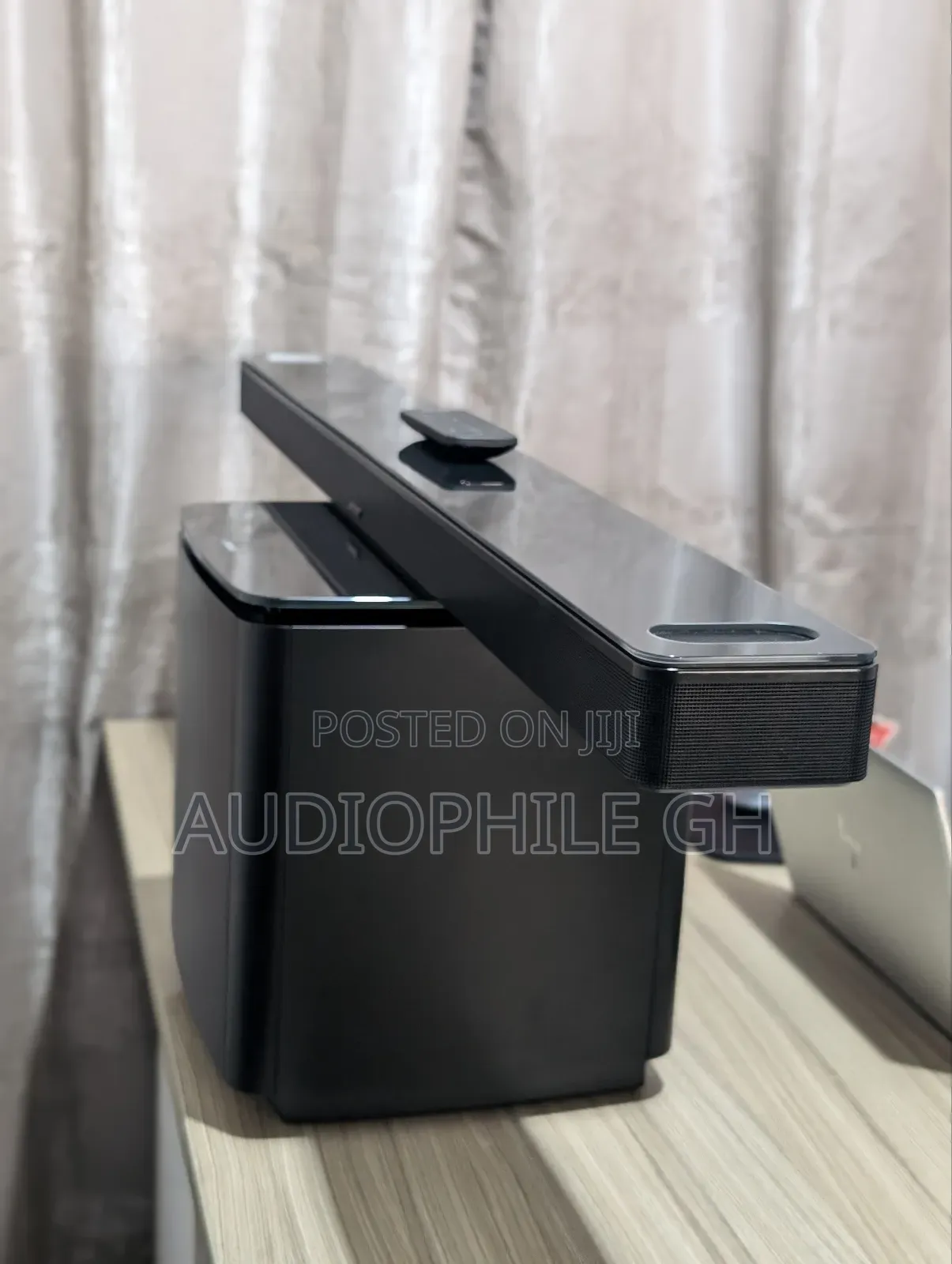 Bose Smart Soundbar 900 and Bose Bass Module 700