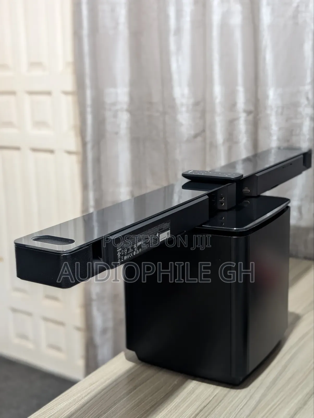 Bose Smart Soundbar 900 and Bose Bass Module 700
