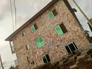 1bdrm Apartment in Frafraha for rent