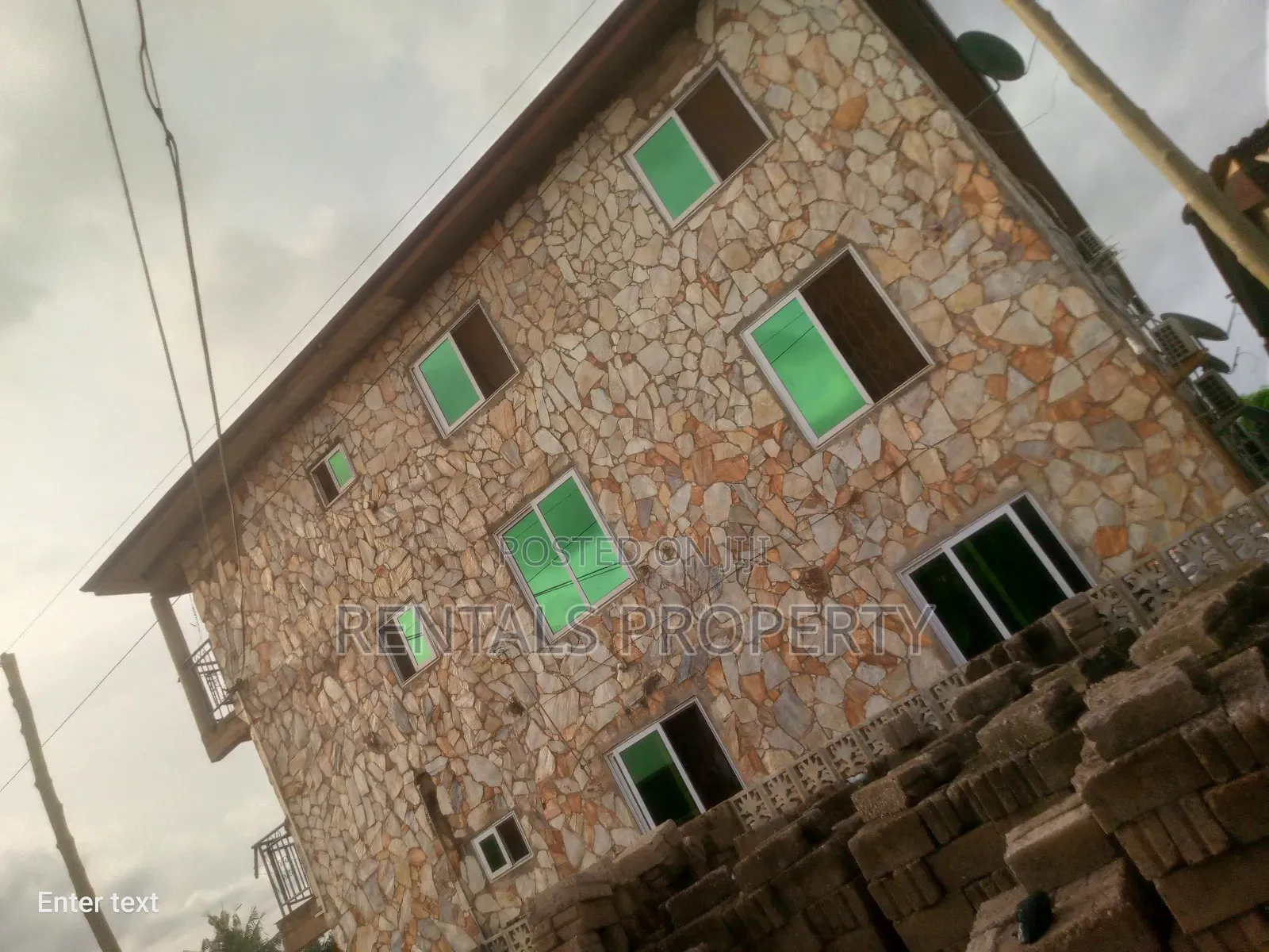 1bdrm Apartment in Frafraha for rent