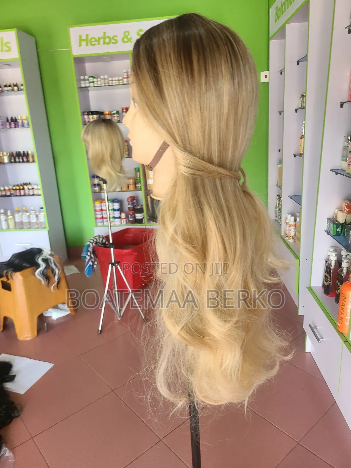 Super Blonde Curled Ends Wig