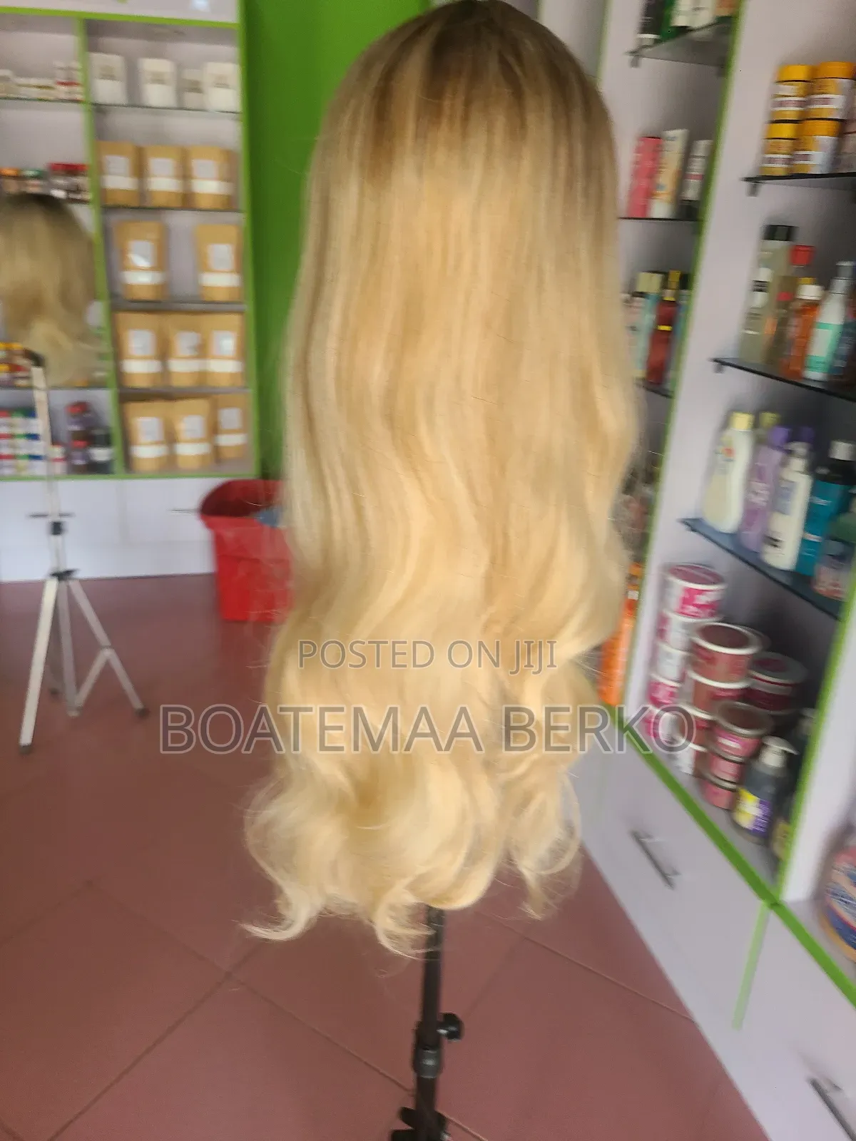 Super Blonde Curled Ends Wig