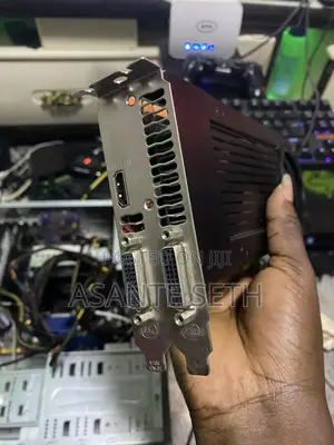 Photo - Powerful GTX 660 1.5gb 6pins Plug Perfect for Gaming
