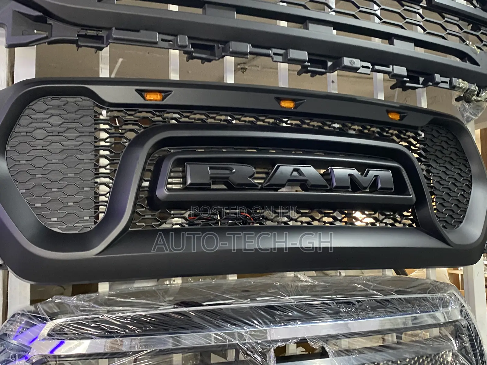 2018 to 2022 Dodge Ram Complete Front Grill