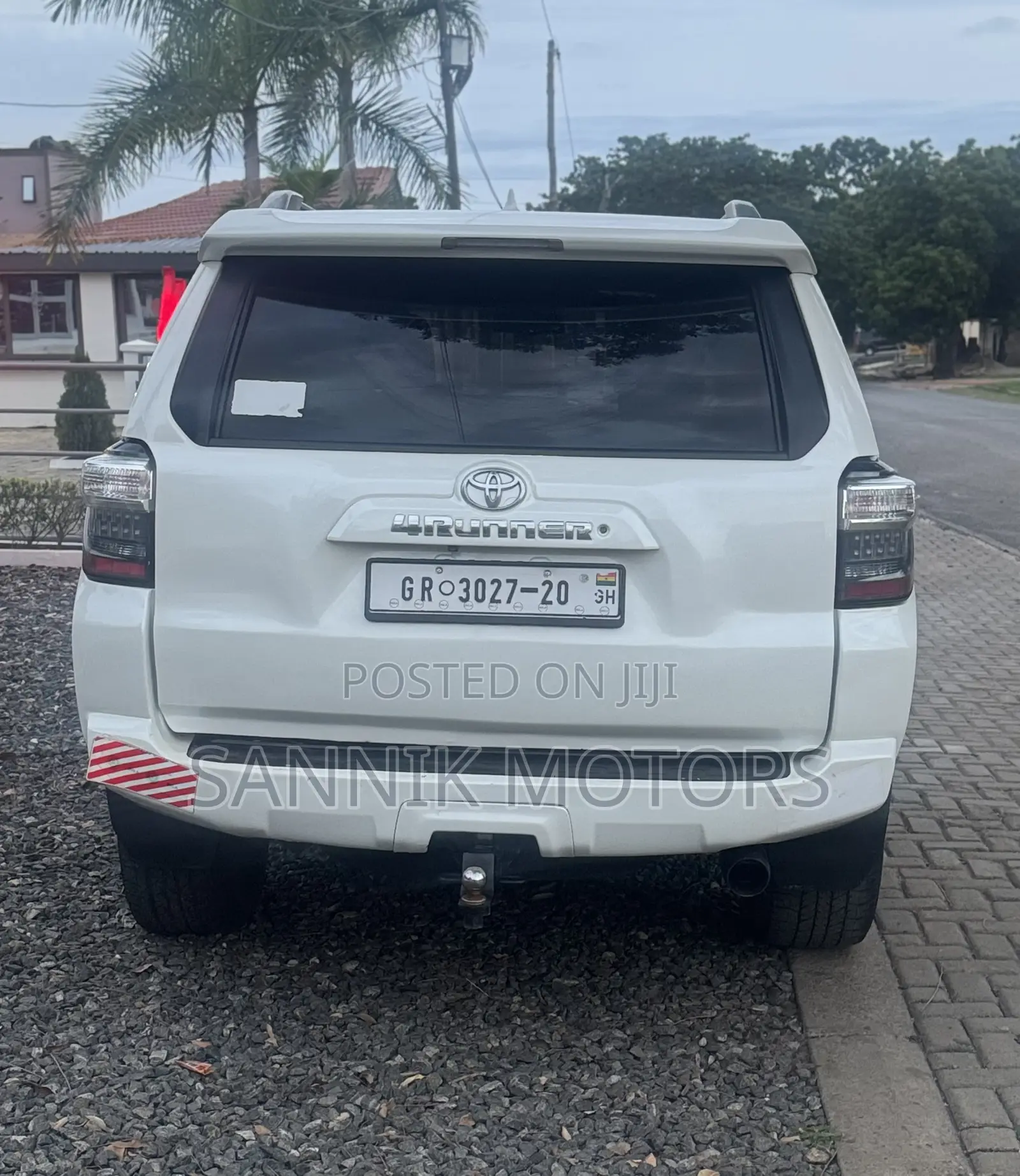 Toyota 4-Runner SR5 4dr 4x2 (4.0L 6cyl 5A) 2017 White
