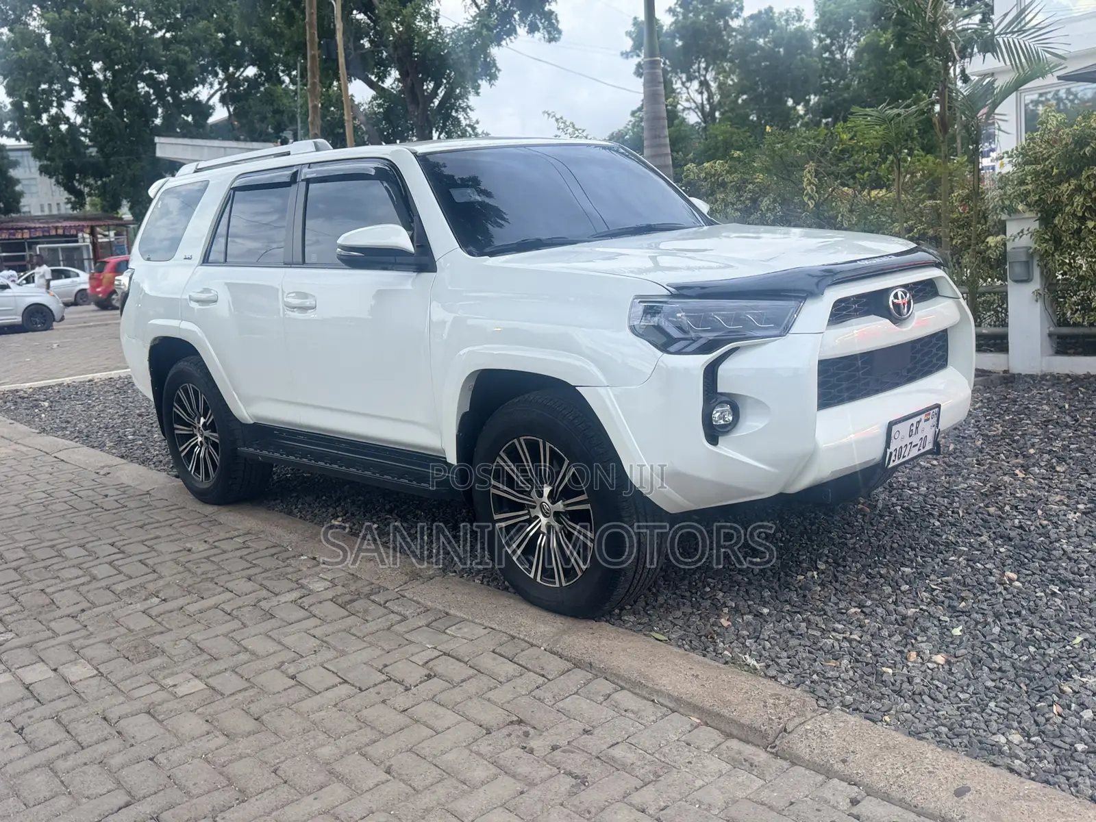 Toyota 4-Runner SR5 4dr 4x2 (4.0L 6cyl 5A) 2017 White