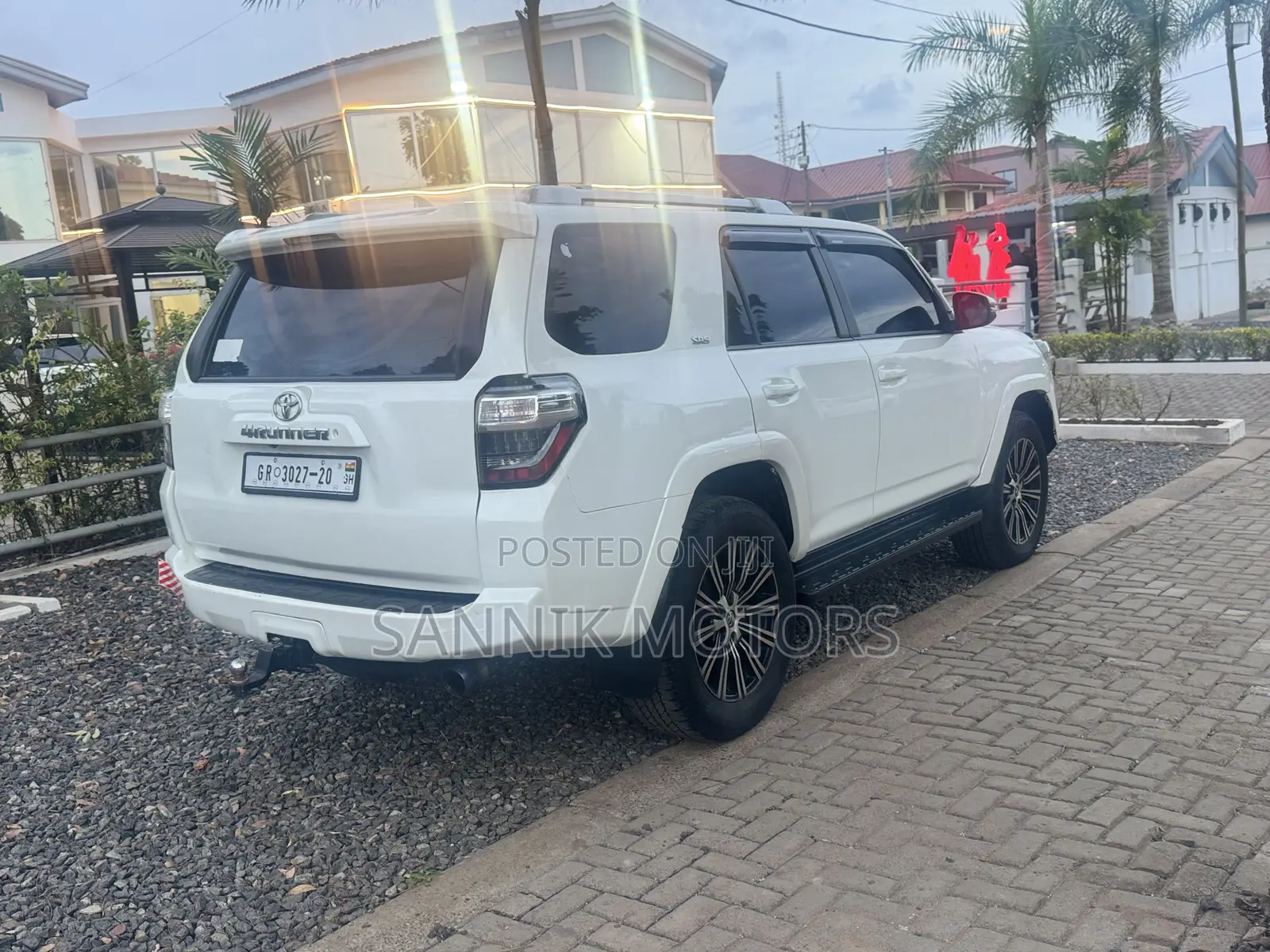 Toyota 4-Runner SR5 4dr 4x2 (4.0L 6cyl 5A) 2017 White