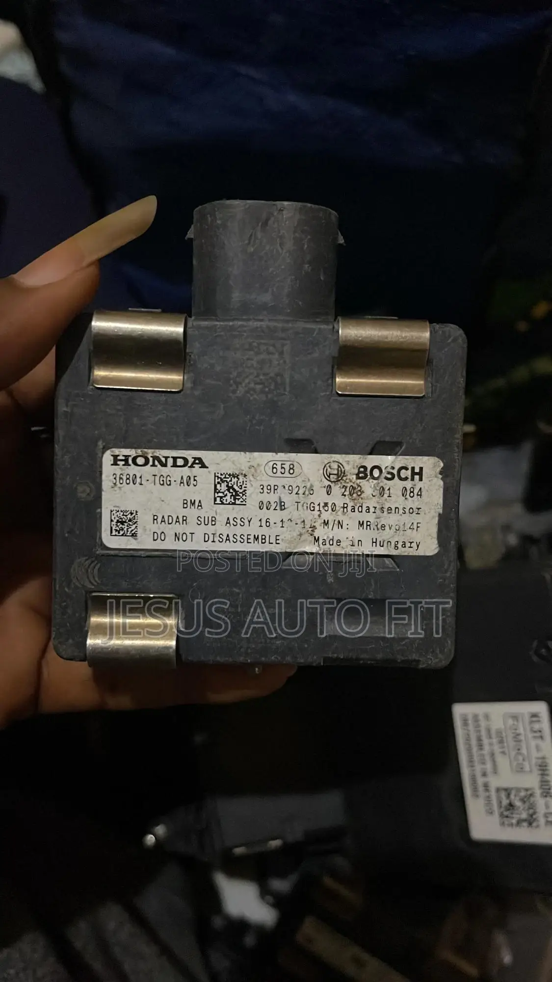 Honda CRV 2017-22 Front Radar Sensor