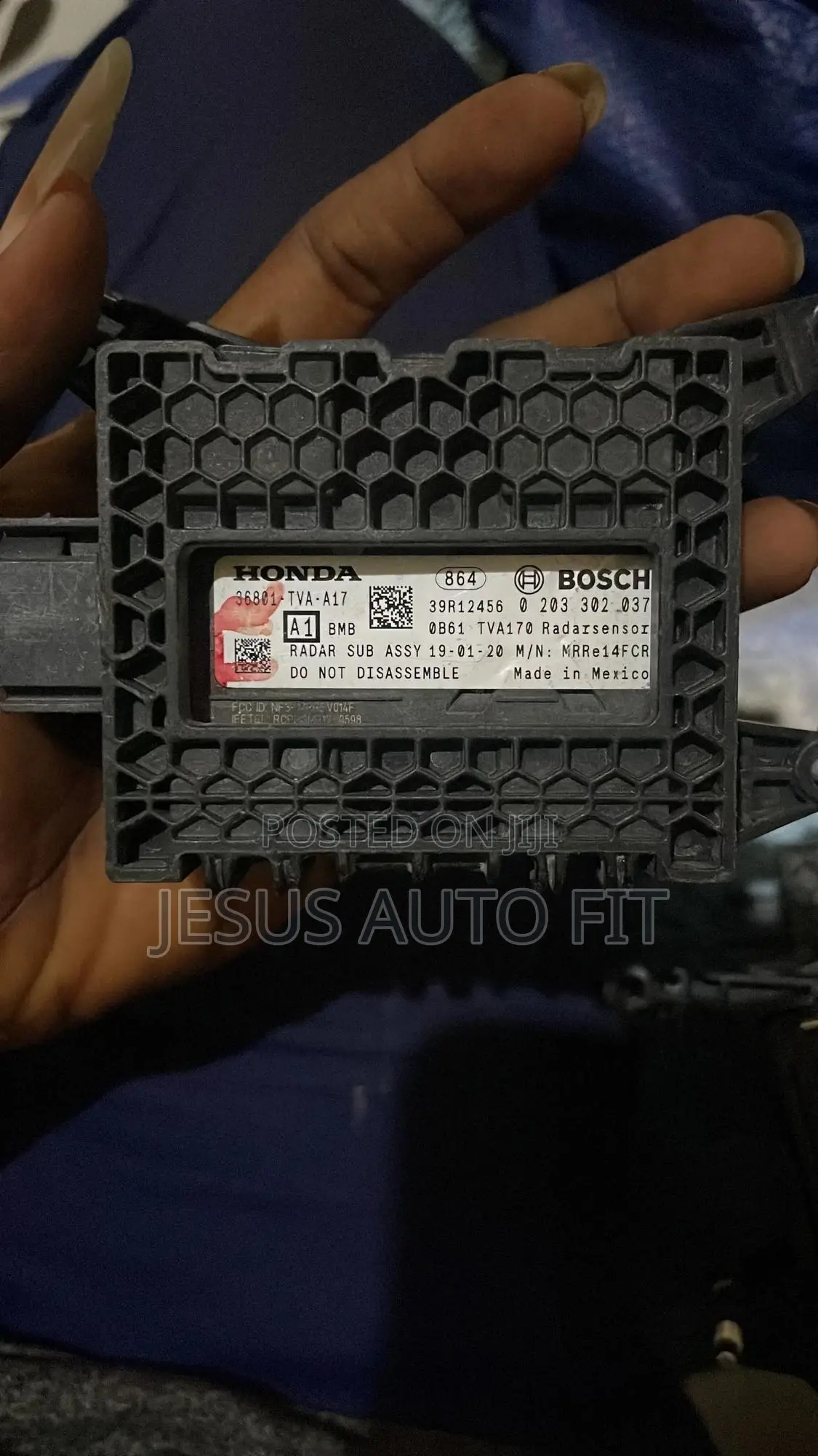Honda CRV 2017-22 Front Radar Sensor