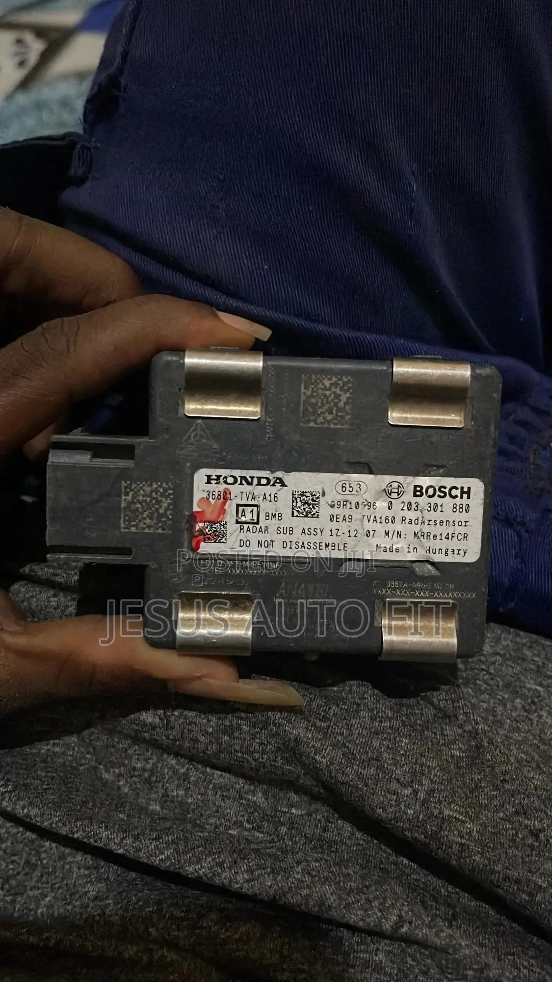 Honda CRV 2017-22 Front Radar Sensor