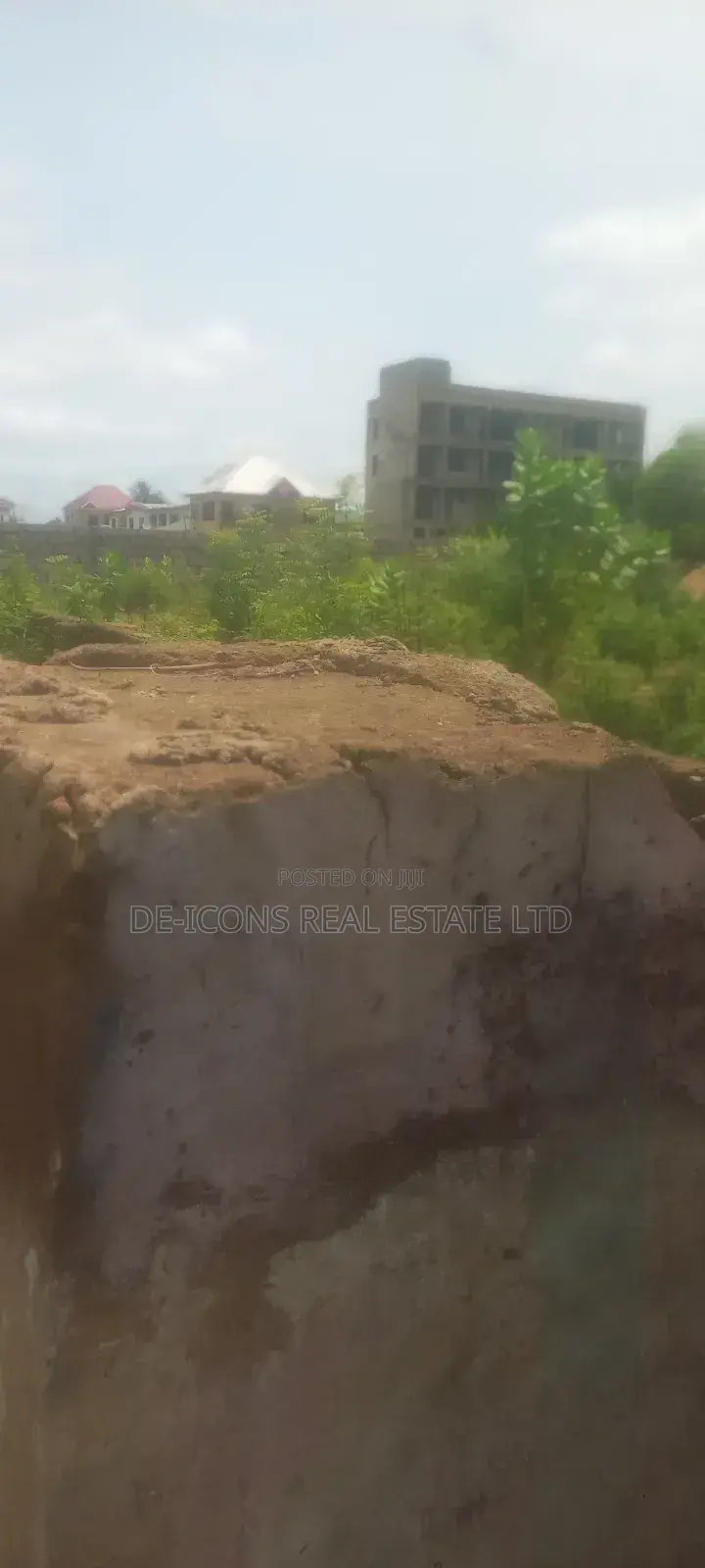 Commercial Land on the Nyanyano Rd in Kasoa for Sale
